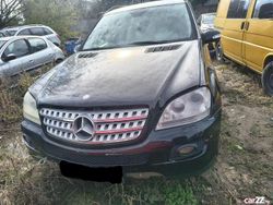 Utilizat 2007 Mercedes ML320 SUV | 2.500 EUR