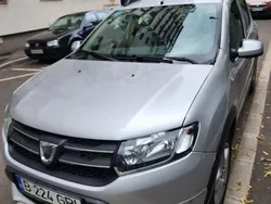 Gri Utilizat 2015 Dacia Sandero Hatchback | 5.500 EUR (Super Preț)