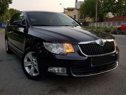 Utilizat 2011 Skoda Superb Berlinǎ | 4.900 EUR (Super Preț)