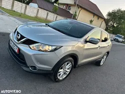 Argint Utilizat 2014 Nissan Qashqai N-Connecta SUV | 9.500 EUR (Preț OK)