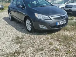 Utilizat 2012 Opel Astra Hatchback | 3.700 EUR (Preț bun)