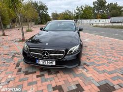 Culoarenegru Utilizat 2017 Mercedes E200 Avantgarde Break | 9.950 EUR (Super Preț)