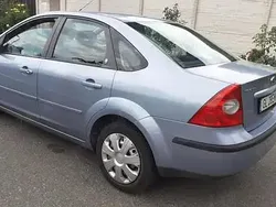 Albastru Utilizat 2005 Ford Focus Ghia Berlinǎ | 1.300 EUR (Preț bun)