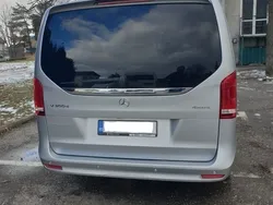 Mercedes V300