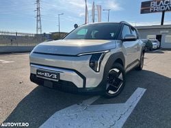 Culoareargint Utilizat 2025 Kia EV3 SUV | 37.000 EUR