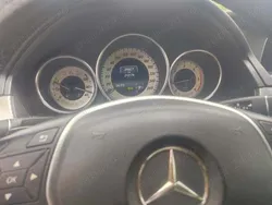 Mercedes E200