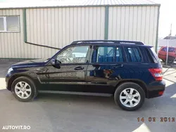 Culoarenegru Utilizat 2010 Mercedes GLK220 SUV | 7.900 EUR (Super Preț)