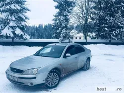 Argintiu Utilizat 2001 Ford Mondeo Hatchback | 1.600 EUR (Preț OK)