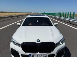 Alb Utilizat 2021 BMW 730 Berlinǎ | 54.000 EUR (Preț bun)