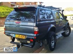 Utilizat 2006 Mitsubishi L200 Pickup | 123.456 EUR