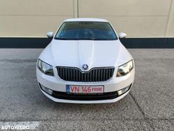 Culoarealb Utilizat 2013 Skoda Octavia Berlinǎ | 7.999 EUR (Puțin scump)