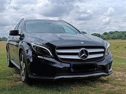 Culoarenegru Utilizat 2014 Mercedes GLA220 AMG line SUV | 15.300 EUR (Preț OK)