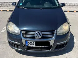 Culoarealbastru Utilizat 2008 VW Jetta Comfortline Berlinǎ | 3.000 EUR (Preț OK)