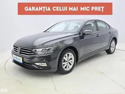 Gri Utilizat 2021 VW Passat Advance Berlinǎ | 17.750 EUR (Preț bun)