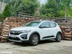 Alb Utilizat 2022 Dacia Sandero Hatchback | 10.800 EUR (Preț OK)