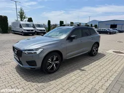 Gri Utilizat 2019 Volvo XC60 Momentum SUV | 35.990 EUR (Scump)