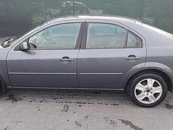 Culoaregri Utilizat 2003 Ford Mondeo Berlinǎ | 1.400 EUR (Preț OK)