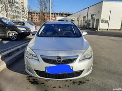 Utilizat 2011 Opel Astra | 3.200 EUR (Preț bun)