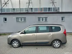 Bej Utilizat 2013 Dacia Lodgy Monovolum | 3.150 EUR (Preț bun)
