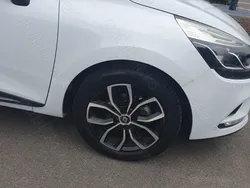 Alb Utilizat 2016 Renault Clio IV Life Berlinǎ | 8.350 EUR (Scump)