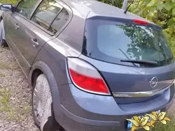 Utilizat 2005 Opel Astra Hatchback | 1.150 EUR (Preț bun)