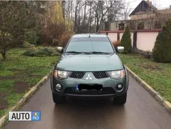 Alte culori Utilizat 2007 Mitsubishi L200 Pickup | 8.600 EUR (Puțin scump)