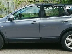 Gri Utilizat 2008 Nissan Qashqai SUV | 3.650 EUR (Super Preț)