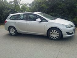 Utilizat 2013 Opel Astra Break | 2.999 EUR (Preț bun)