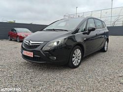 Culoarenegru Utilizat 2013 Opel Zafira Tourer Sport Monovolum | 5.700 EUR