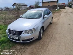 Gri Utilizat 2007 VW Passat Berlinǎ | 1.500 EUR (Super Preț)