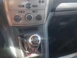 Utilizat 2006 Opel Zafira Monovolum | 1.450 EUR