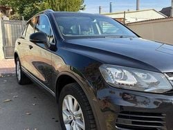 Culoarenegru Utilizat 2011 VW Touareg SUV | 11.900 EUR (Puțin scump)