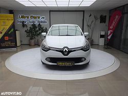 Culoarealb Utilizat 2015 Renault Clio IV Life Hatchback | 5.950 EUR (Preț OK)