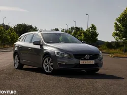 Gri Utilizat 2016 Volvo V60 Break | 8.599 EUR (Super Preț)
