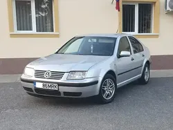 Utilizat 2002 VW Bora Berlinǎ | 1.250 EUR