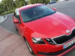 Rosu Utilizat 2019 Skoda Octavia Berlinǎ | 13.500 EUR (Preț OK)