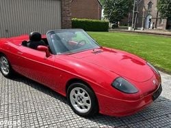 Culoarerosu Utilizat 2000 Fiat Barchetta Cabrio | 6.990 EUR