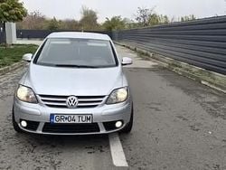 Utilizat 2006 VW Golf V Hatchback | 1.200 EUR (Super Preț)