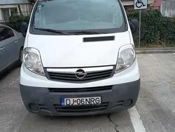 Alb Utilizat 2010 Opel Vivaro Van | 5.900 EUR (Preț bun)