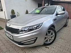 Utilizat 2013 Kia Optima Berlinǎ | 7.950 EUR