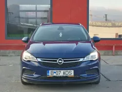 Albastru Utilizat 2018 Opel Astra Innovation Break | 6.899 EUR (Preț bun)