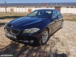 Albastru Utilizat 2012 BMW 530 Comfort Edition Berlinǎ | 8.000 EUR (Preț bun)