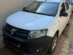 Alb Utilizat 2014 Dacia Logan Acces Berlinǎ | 4.050 EUR (Preț bun)