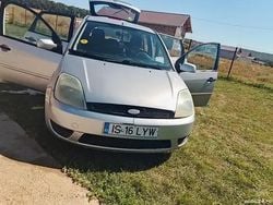 Utilizat 2002 Ford Fiesta Hatchback | 800 EUR (Preț OK)