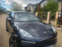 Culoarenegru Utilizat 2013 Porsche Cayenne SUV | 17.900 EUR (Preț OK)