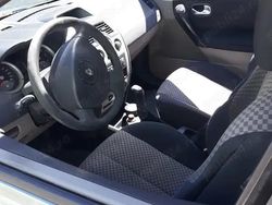 Verde Utilizat 2005 Renault Mégane II Berlinǎ | 1.700 EUR (Preț OK)