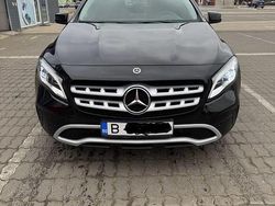 Culoarenegru Utilizat 2018 Mercedes GLA220 SUV | 22.000 EUR (Preț OK)