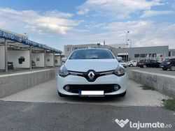 Alb Utilizat 2014 Renault Clio IV Hatchback | 5.999 EUR (Puțin scump)