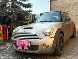 Galbeuriu Utilizat 2010 Mini Cooper D Hatchback | 4.450 EUR