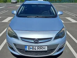 Gri Utilizat 2017 Opel Astra Hatchback | 6.800 EUR (Preț bun)